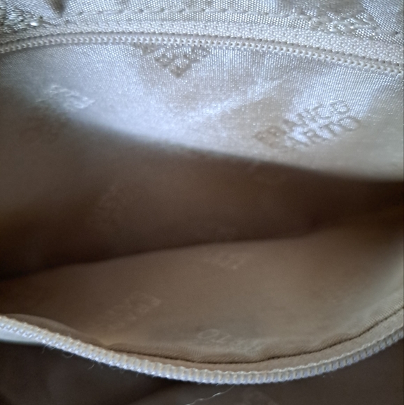 Franco Sarto Coral pebbled leather hand/shoulder bag silver hardware. Final SALE - Picture 7 of 10